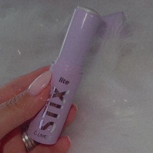 Colourpop highlighter stick